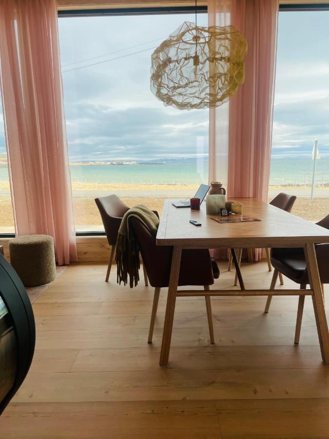 Ekkeroy Lodge - Arctic Living Vadso Luaran gambar