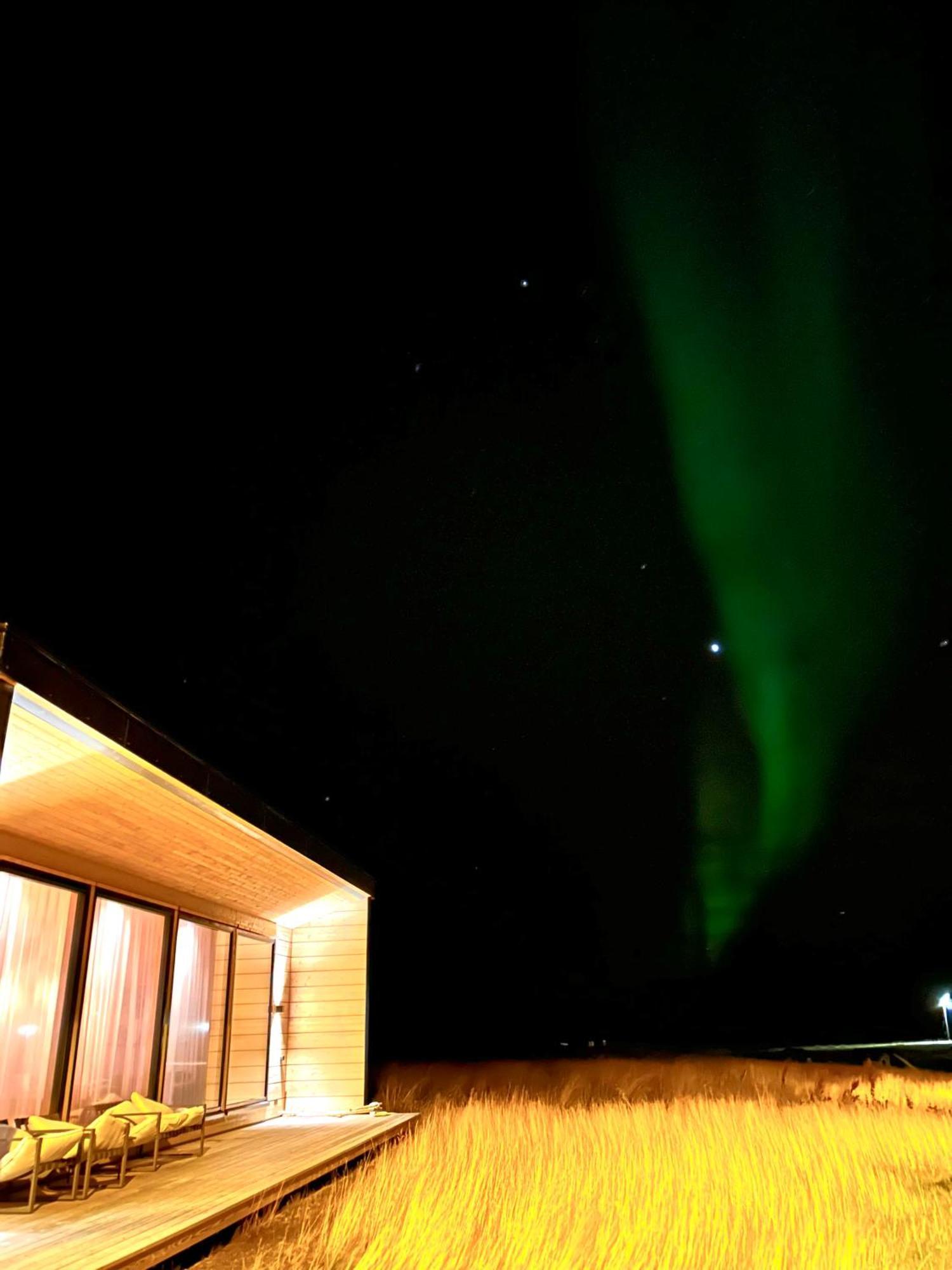 Ekkeroy Lodge - Arctic Living Vadso Luaran gambar